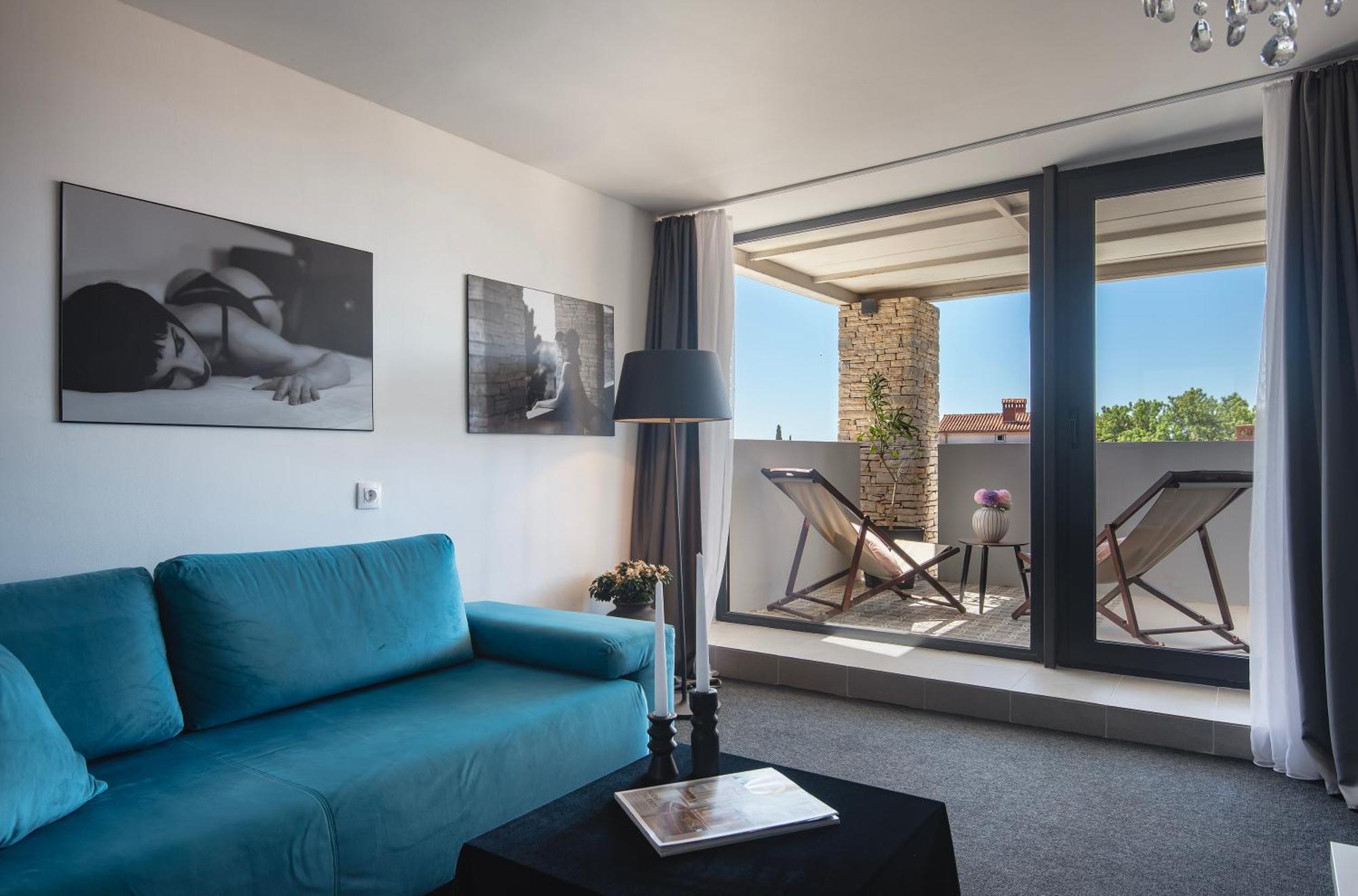 Boutique Hotel Chevalier By Bura Hotels - Adults Only Medulin Exterior photo